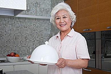 2022年4月美国销量榜：《乐高星球大战：天行者传奇》登顶